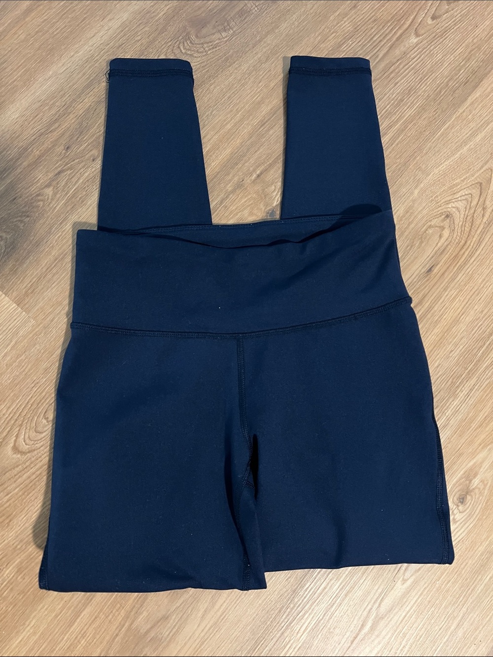 Amazon Essentials Navy woman’s Leggings